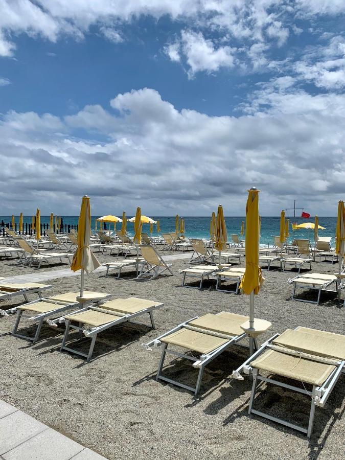 Hotel Mare Inn Finale Ligure Bagian luar foto