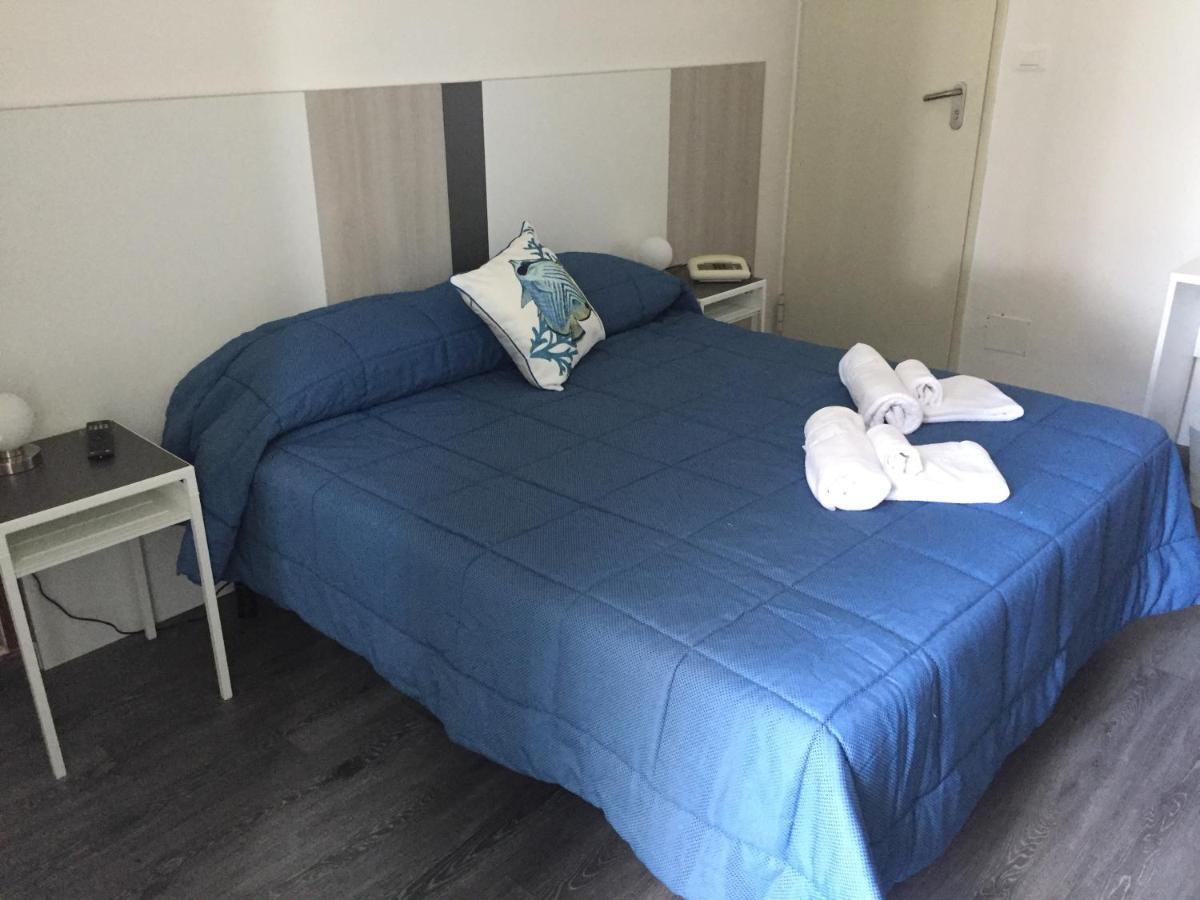 Hotel Mare Inn Finale Ligure Ruang foto